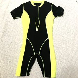 Boys Short Sleeve Wetsuit Black and Neon Yellow